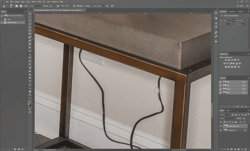How to remove cords in Photoshop