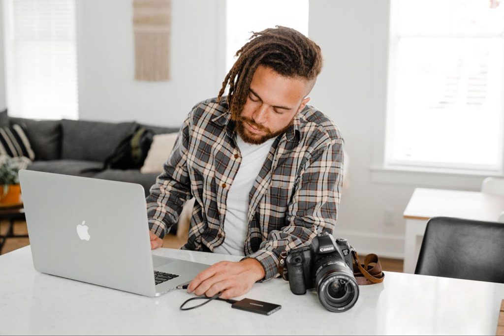 Cons of outsourcing real estate photo editing