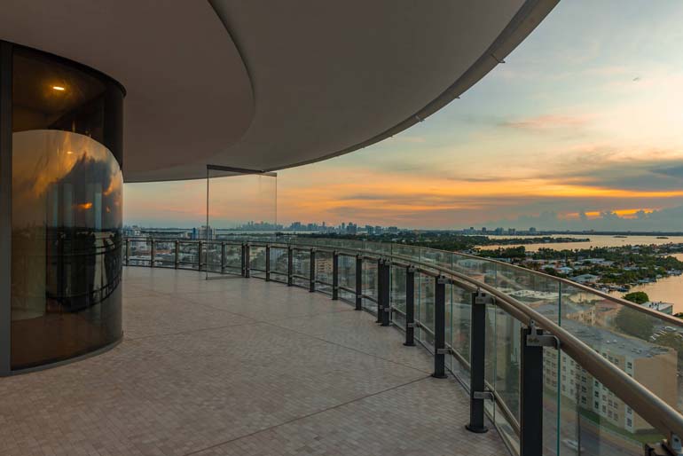 Empty balcony area before virtual staging