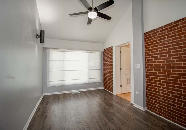 How to remove flash shadows in Photoshop: image editing for real estate photography