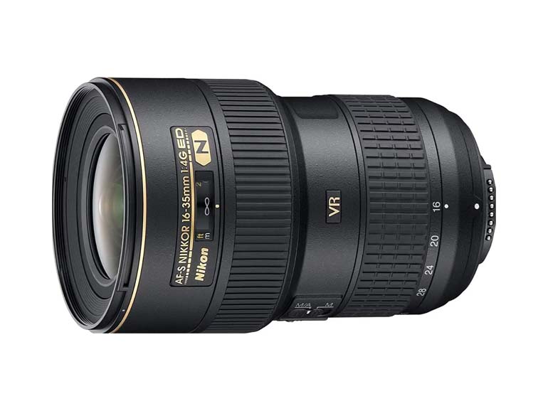 Best Lens for Real Estate Photography (Top 15 Picks)