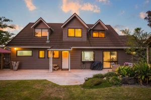 Best Camera Settings for Real Estate Photography (Interior & Exterior ...