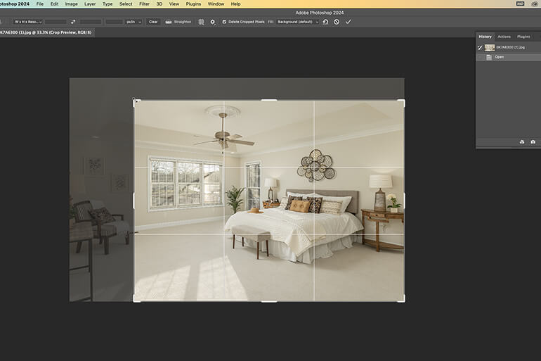 how to scale an image in photoshop without distorting