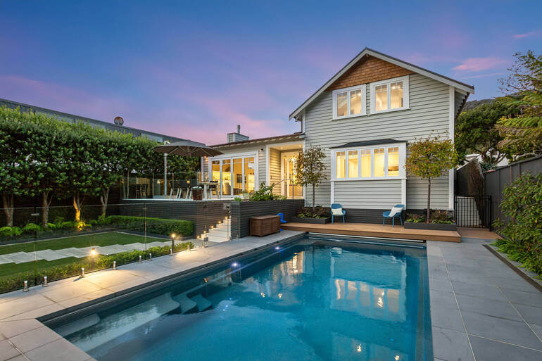 Real Estate Photo Editing by PhotoUp