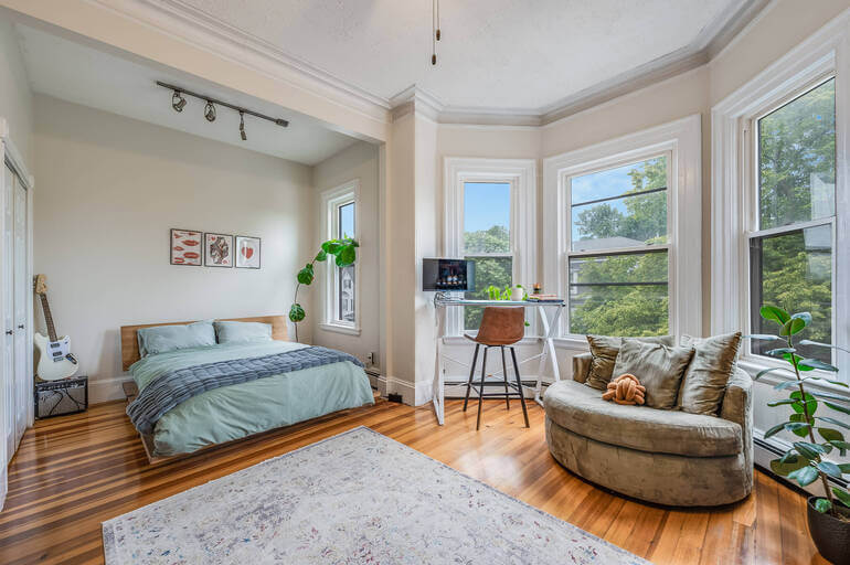 Real Estate Photo Editing by PhotoUp