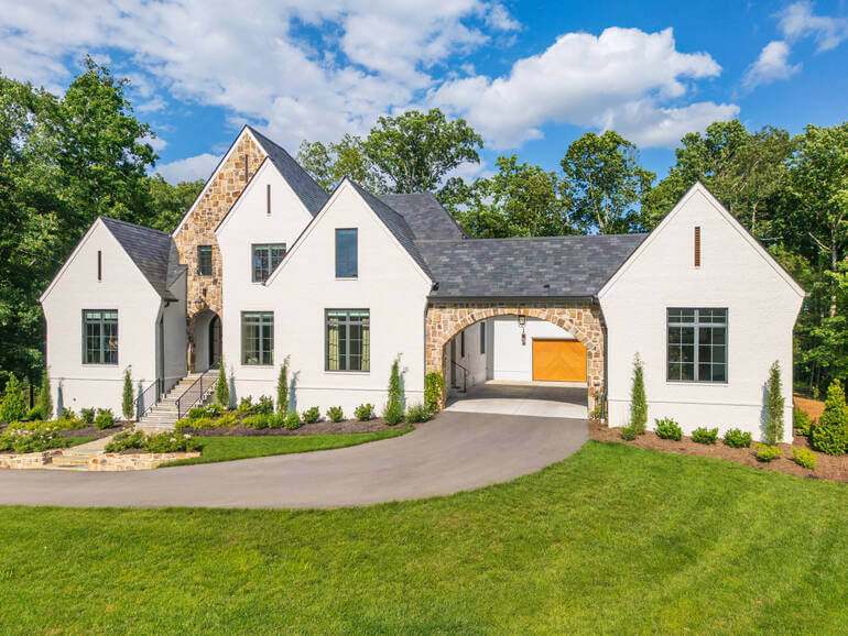 Real Estate Photo Editing by PhotoUp