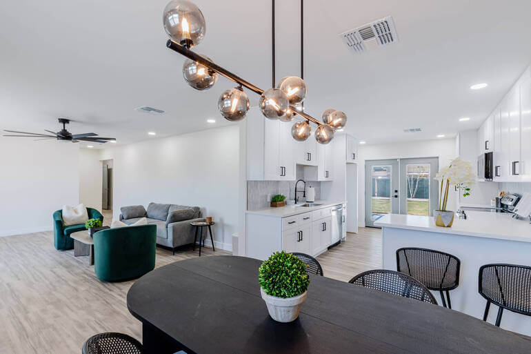 Real Estate Photo Editing by PhotoUp