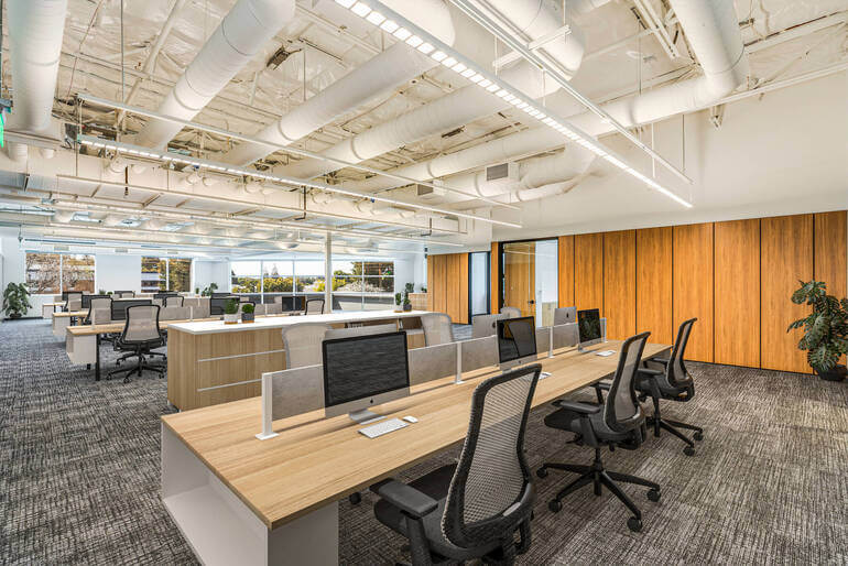 Commercial Virtual Staging by PhotoUp