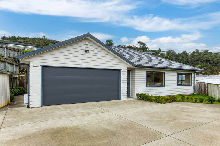 Real Estate Photo Editing by PhotoUp