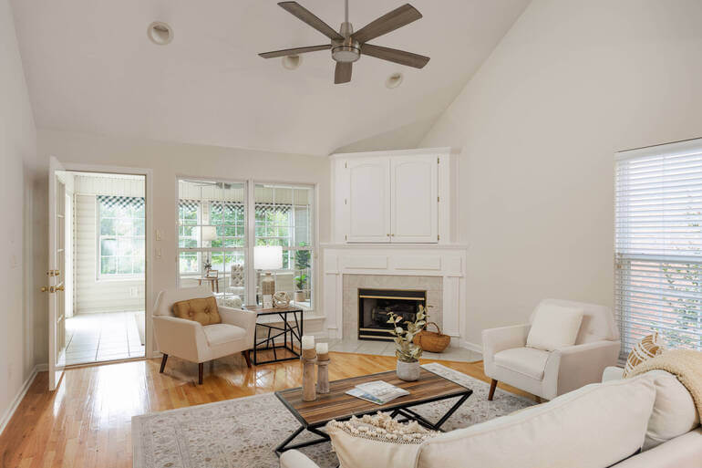 Real Estate Photo Editing by PhotoUp