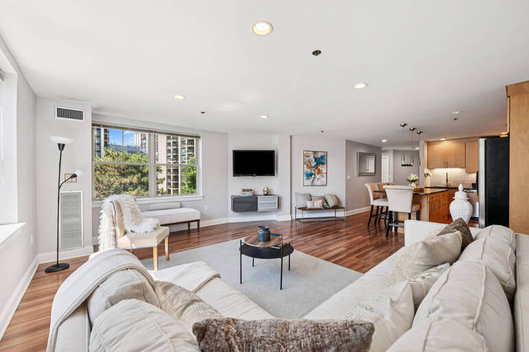 Real Estate Photo Editing by PhotoUp