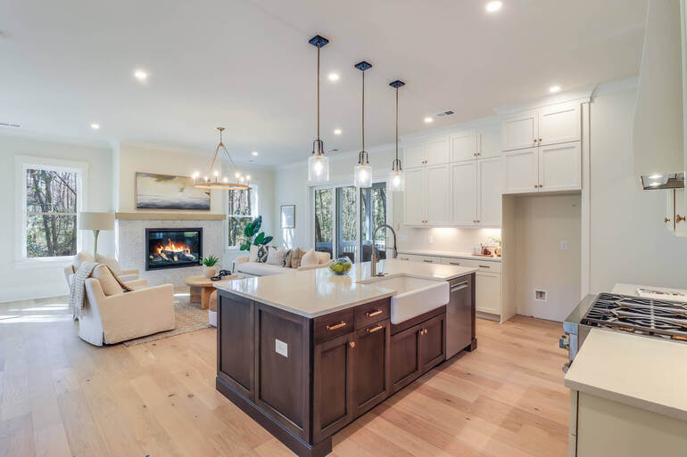 Real Estate Photo Editing by PhotoUp