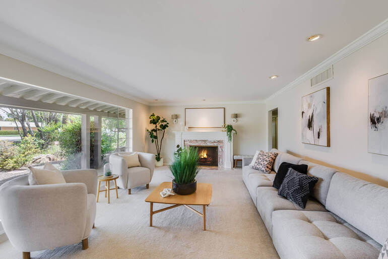 Real Estate Photo Editing by PhotoUp