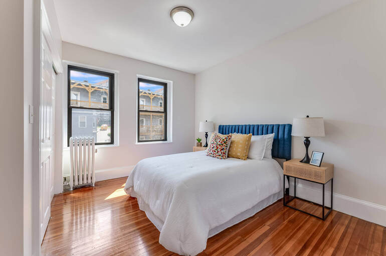 Real Estate Photo Editing by PhotoUp