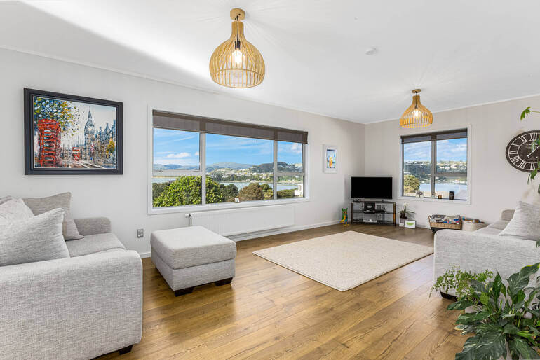 Real Estate Photo Editing by PhotoUp