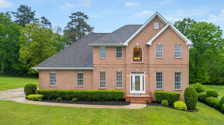 Real Estate Photo Editing by PhotoUp
