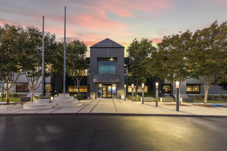 Commercial Real Estate Photo Editing by PhotoUp