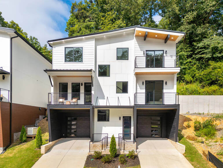 Real Estate Photo Editing by PhotoUp