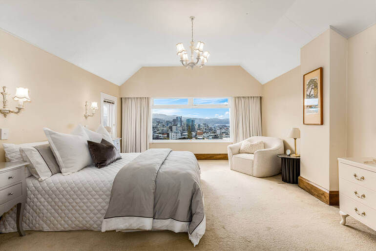 Real Estate Photo Editing by PhotoUp