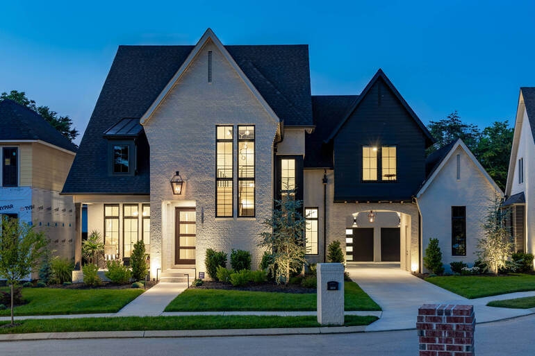 Real Estate Photo Editing by PhotoUp