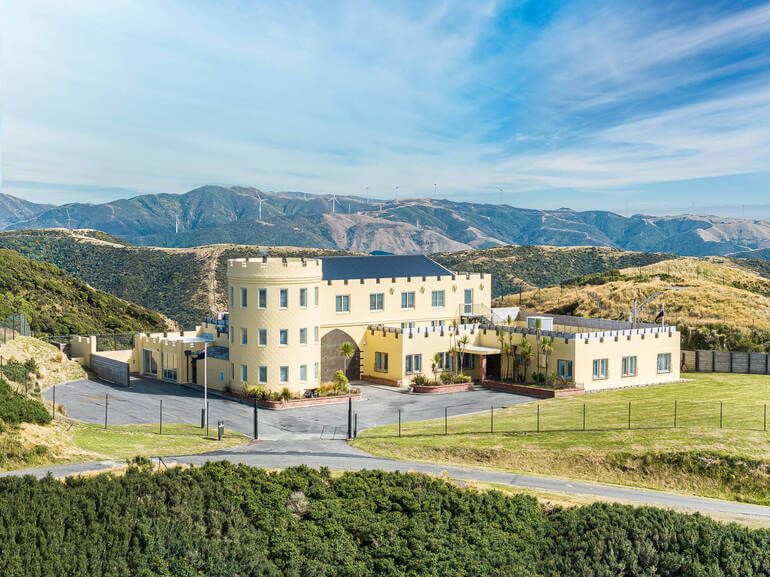 Real Estate Photo Editing by PhotoUp