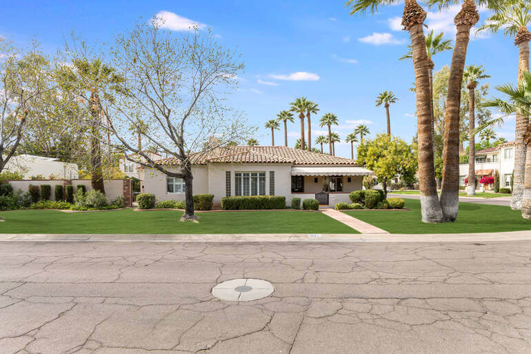 Real Estate Photo Editing by PhotoUp