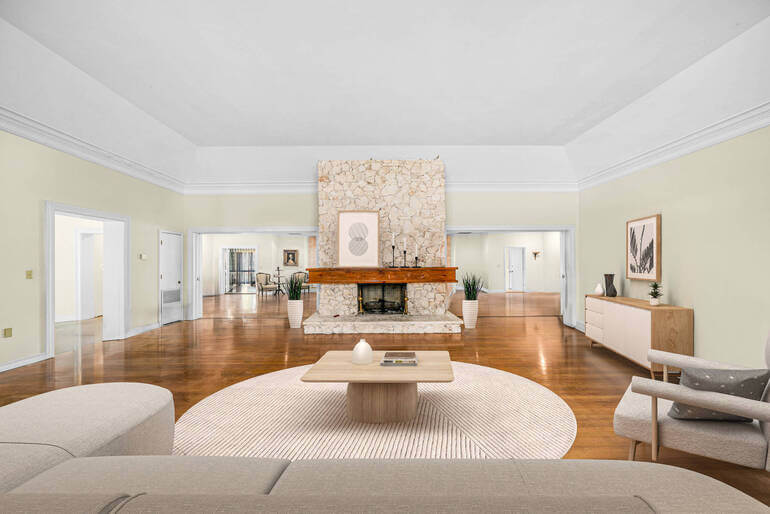 Real Estate Photo Editing by PhotoUp