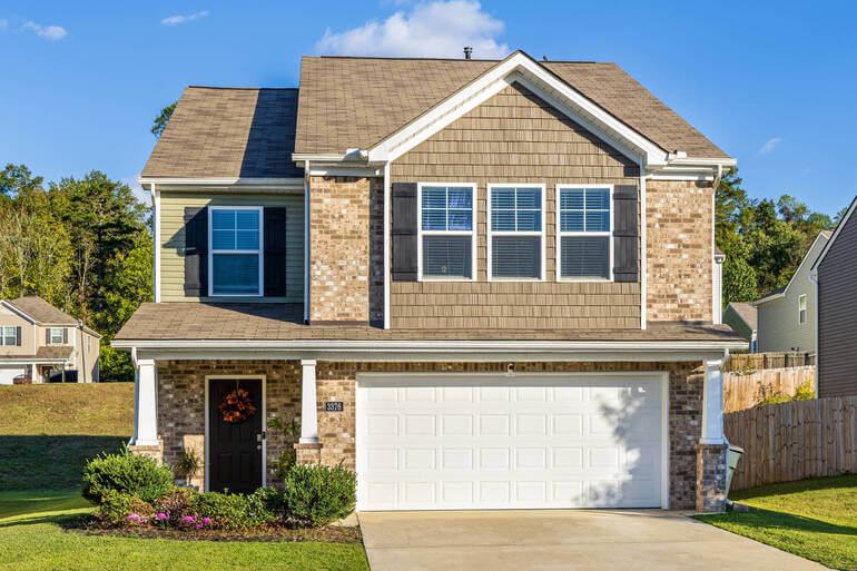 Real Estate Photo Editing by PhotoUp