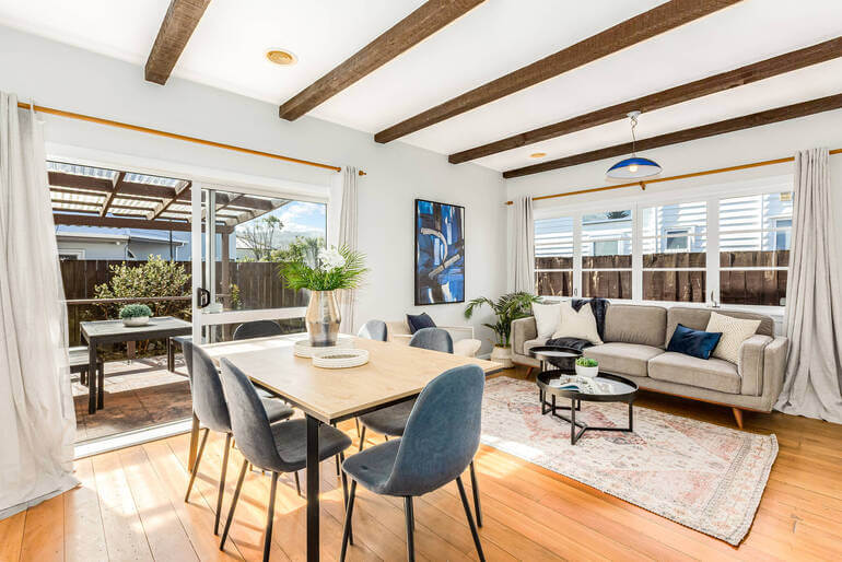 Real Estate Photo Editing by PhotoUp