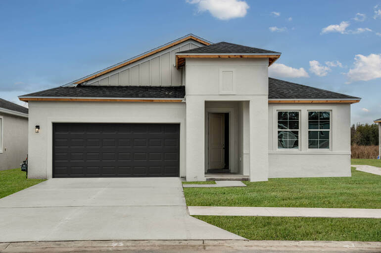 Real Estate Photo Editing by PhotoUp