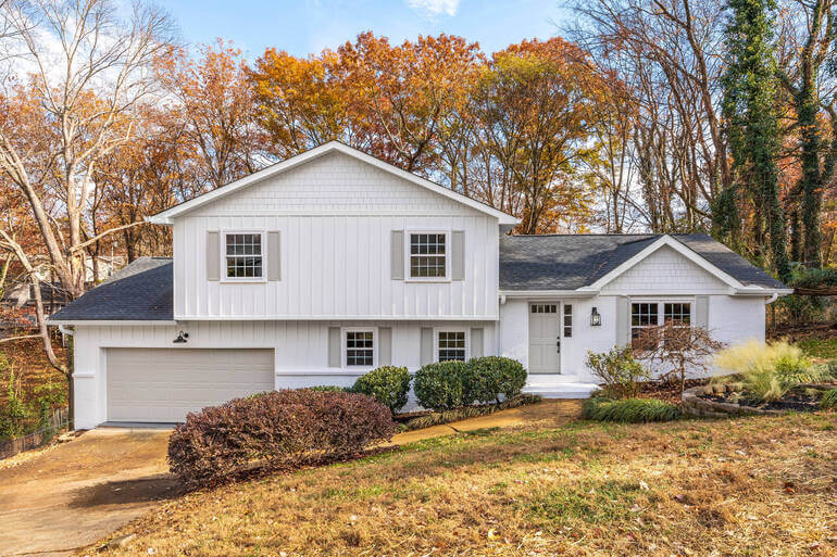 Real Estate Photo Editing by PhotoUp