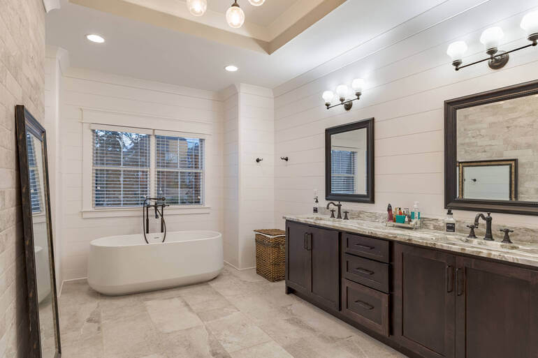 Real Estate Photo Editing by PhotoUp