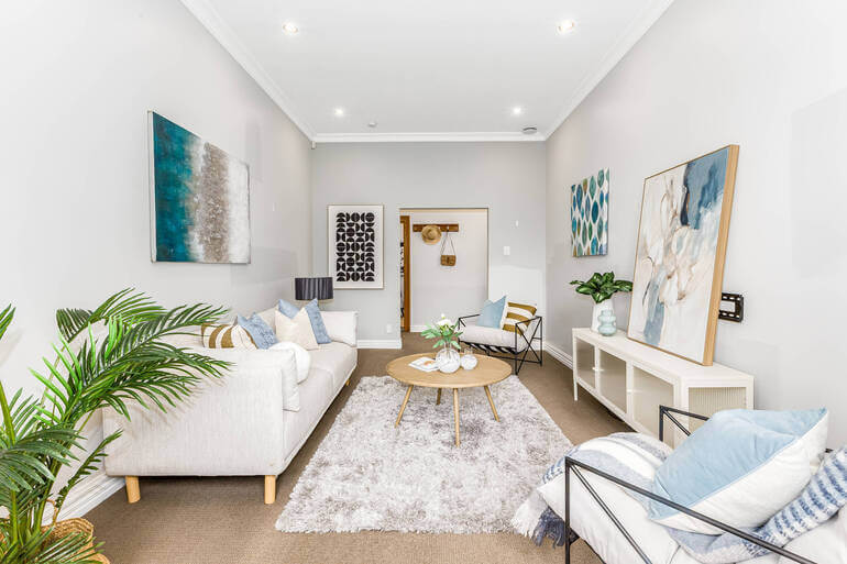 Real Estate Photo Editing by PhotoUp