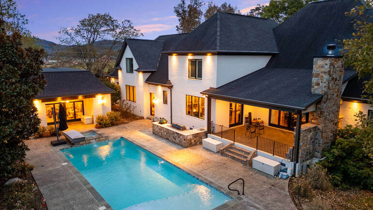 Real Estate Photo Editing by PhotoUp