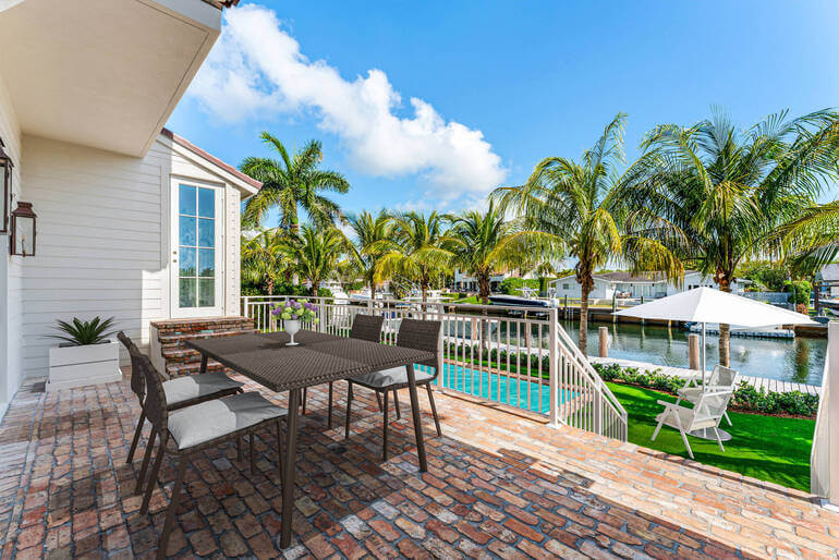 Virtual Staging by PhotoUp