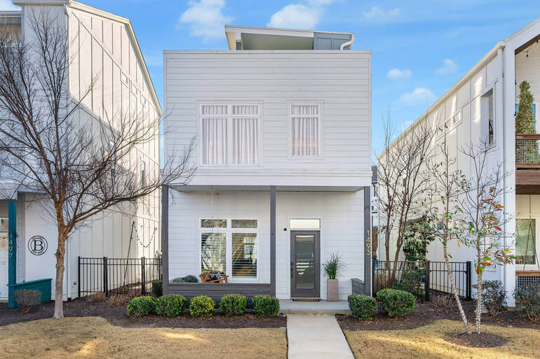 Real Estate Photo Editing by PhotoUp