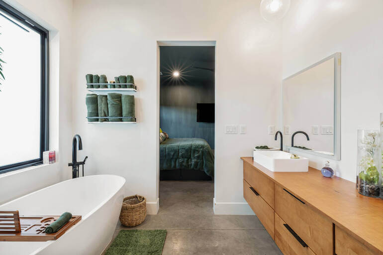 Real Estate Photo Editing by PhotoUp