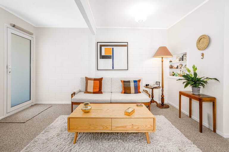 Real Estate Photo Editing by PhotoUp