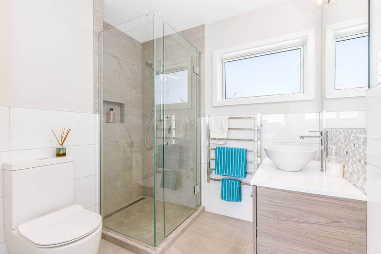 Real Estate Photo Editing by PhotoUp