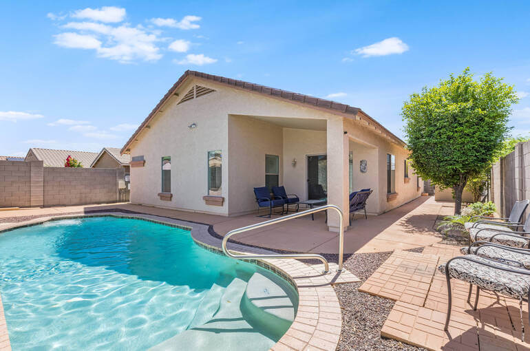 Real Estate Photo Editing by PhotoUp