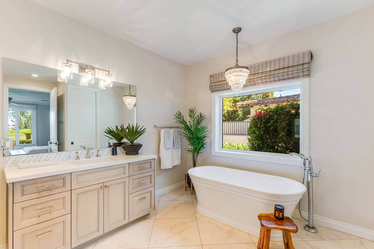 AI Real Estate Photo Editing by PhotoUp