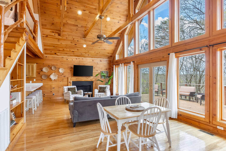 Real Estate Photo Editing by PhotoUp