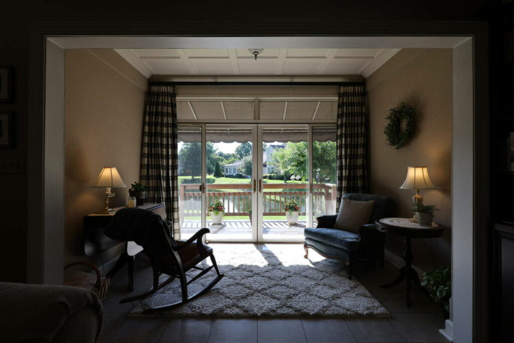 Sitting room before HDR real estate editing.