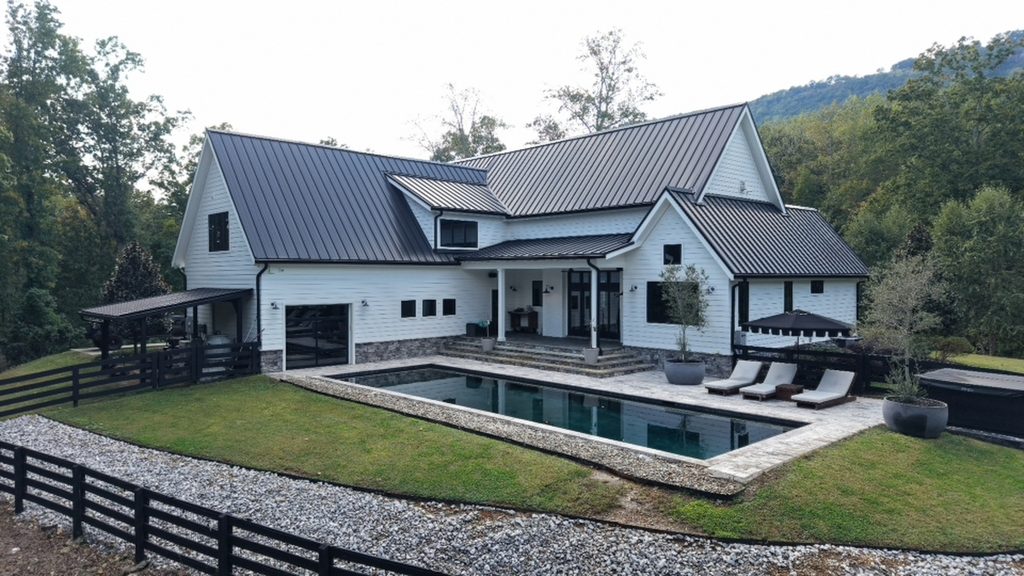 Original luxury home and swimming pool photo before AI sky replacement