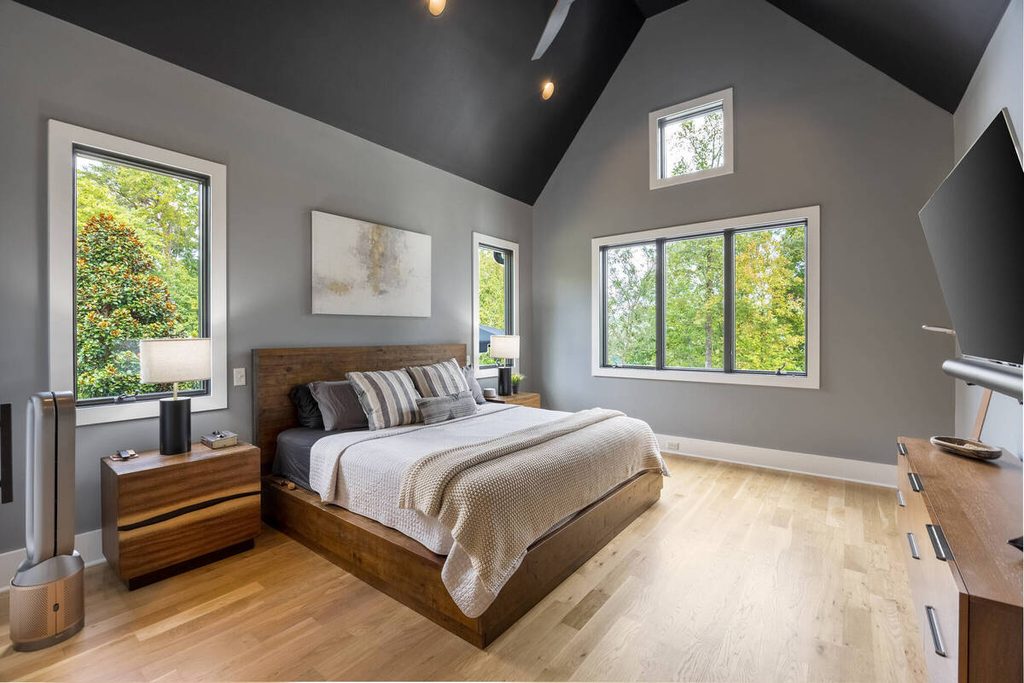 AI exposure correction in a modern bedroom